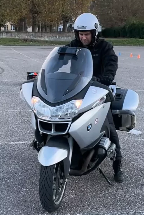 bmw1200rt-stage moto anti pilote de ligne droite-stage de perfectionnement-stage de maniabilité